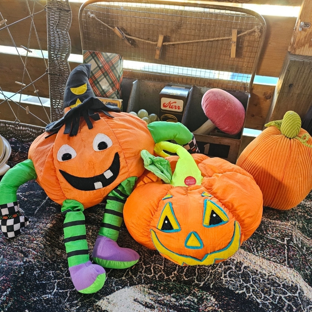 Vintage Halloween Pumpkins